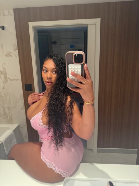 Malani Delgado🇩🇴  