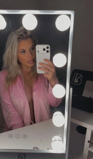 Payton Escorts Chicago