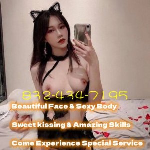 BBFS all holes open horny Escorts Fremont