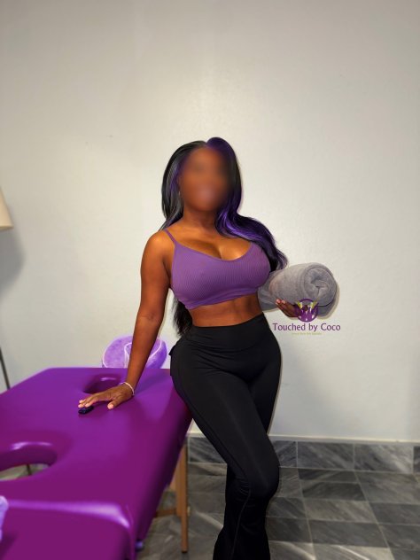 Goddess Coco * Milking Table  