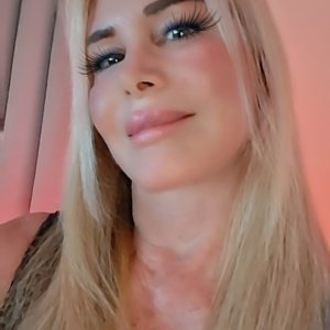 100% Independent ** Sensual Beautiful Blonde *** Private Incall