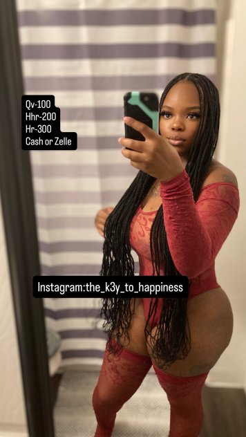 Simone Escorts Virginia Beach