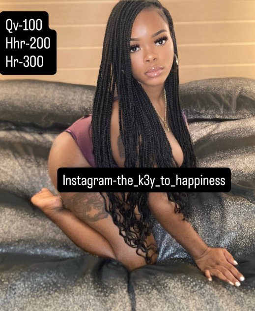 Simone Escorts Virginia Beach