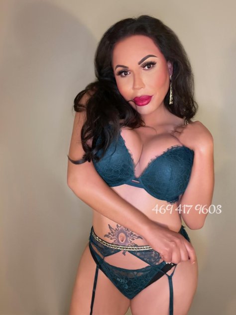 Sexy curvy Ts available  Body Rubs Dallas