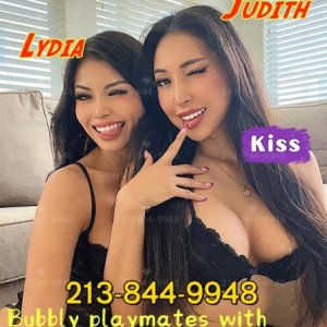 🍆🌺Bubbly Asian Playmates💦💋 Escorts Queens