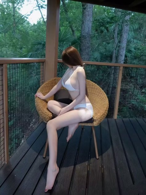 Korean Gina and Lyla  