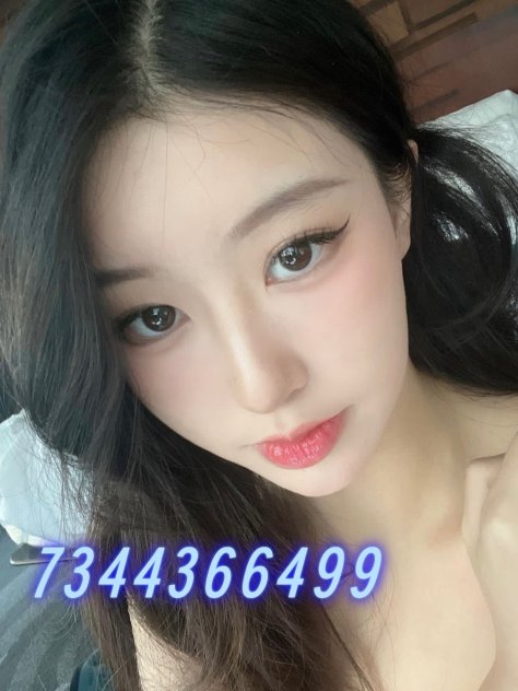 New Korean cutie 🥰  female-escorts 