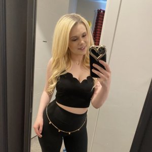 𝐻𝒶𝓅𝓅𝓎 𝐵𝑒𝒶𝓊𝓉𝒾𝒻𝓊𝓁 𝐵𝓁𝑜𝓃𝒹𝑒  ˚.🎀༘⋆