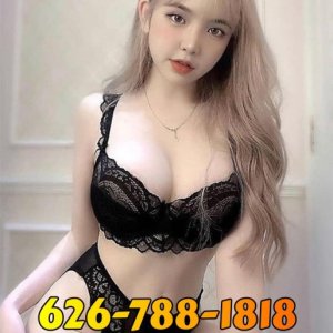 New girl arrives at the store Escorts San Fernando Valley