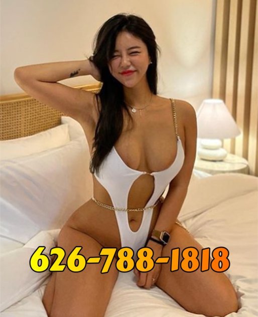 New girl arrives at the store Escorts San Fernando Valley