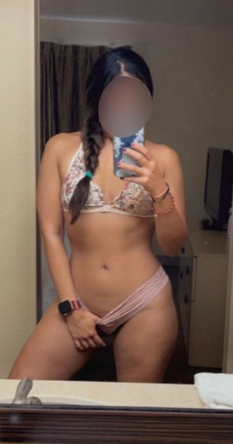 Gaby Escorts Queens