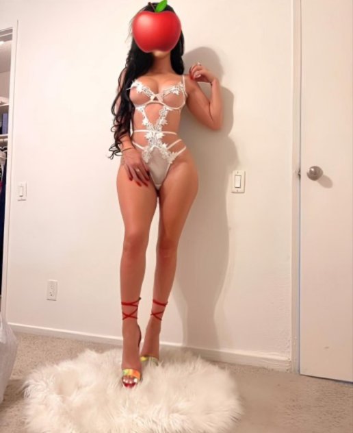 MAMASITA Escorts Manhattan