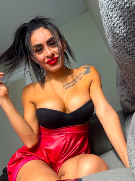 Angie sexy 🥳 party 🥳💸  