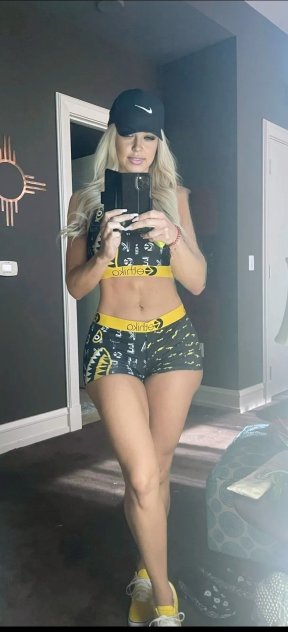 Casey Escorts Las Vegas