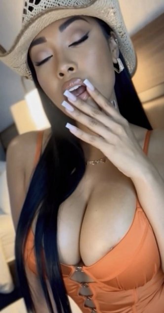 Selenna Diaz 🇵🇷 🇹🇭  
