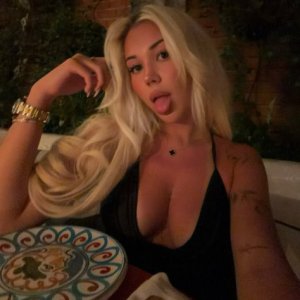 🦋Girl Next Door Blonde💦💙