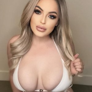 Sunny Escorts Phoenix