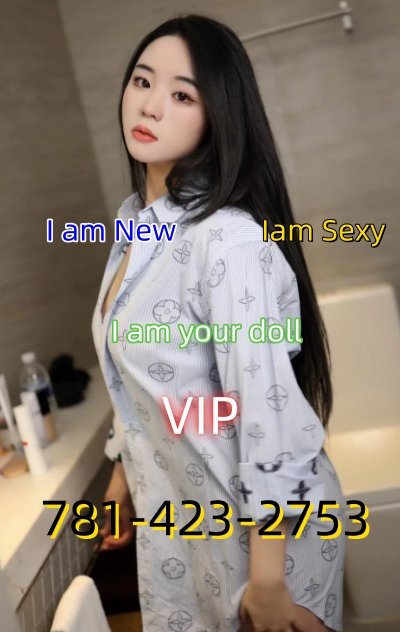 🍒Young and Pretty, only 22  