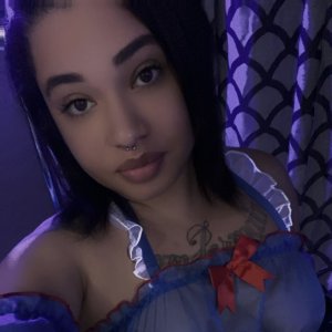 Meet Vanessa your Kinky Cuban fantasy 