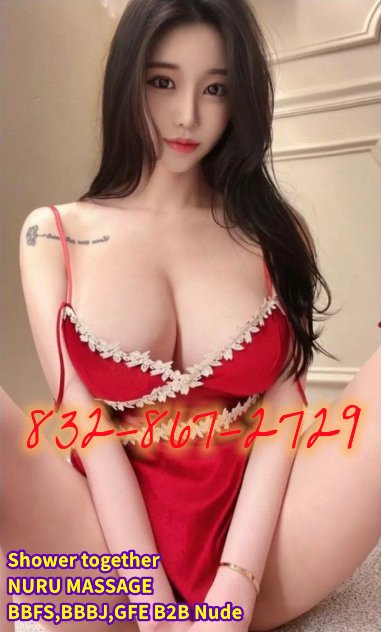 Nice Ass BBFS Big Boobs naked   