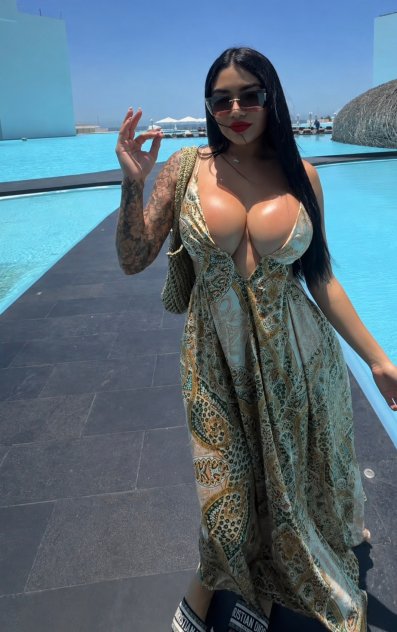 KAROLE  