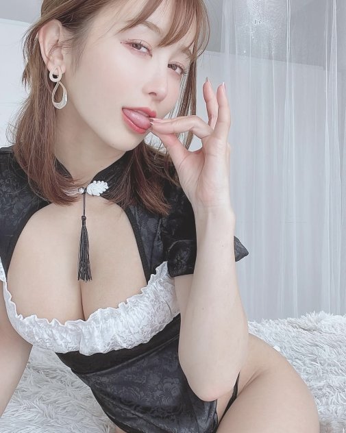 Young sweet pie ❌⭕️❌⭕️  