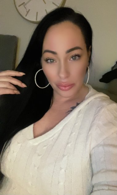 I’m Carla 👋🏼 PLEASE read my ad 1st before contacting me 👍🏼