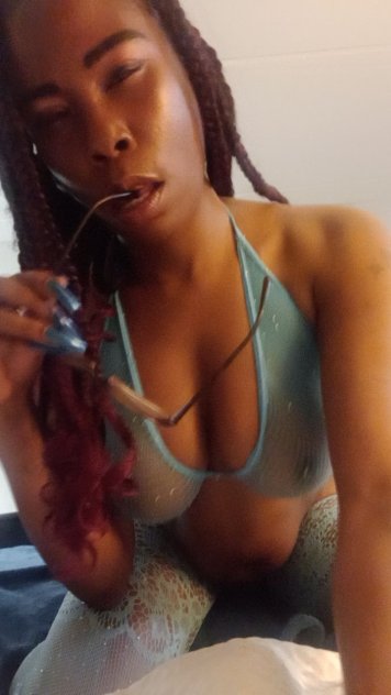 Lexie Sapphire   