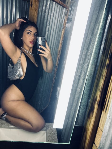 Jadore 🌸 Escorts Tampa