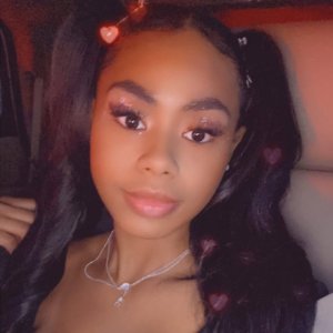 ❄️Baby It's Cold Outside☃️Come Get Toasty While I Unwrap Your Gift ❄️