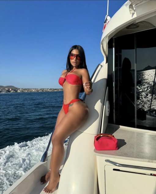 Rubí Escorts Fort Lauderdale