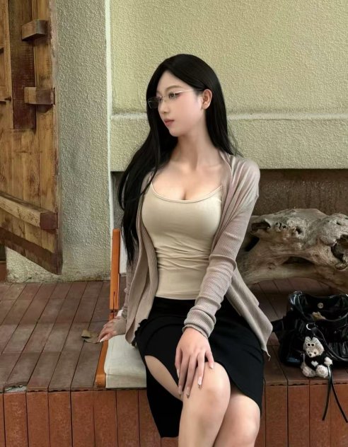 Best VIP service & 100% young!  