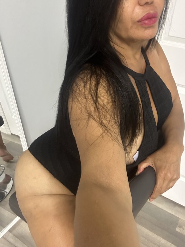 Kira🌺THE ONLY BOTTOM  TS / TV Shemale Escorts Orlando