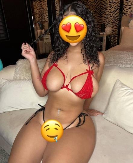 . spicy colombiana ready to pamper you 