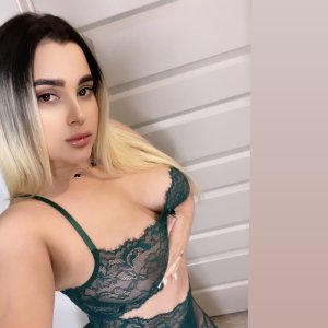 Hola, chicos, llámenme ahora