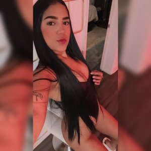 Sexy Hot Latina (561) 255-8299 Call Me Baby