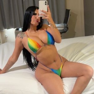 Gorgeous Latina (561) 255-8299 Call Me Baby