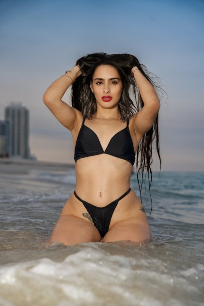 Karla Shofia Escorts Miami