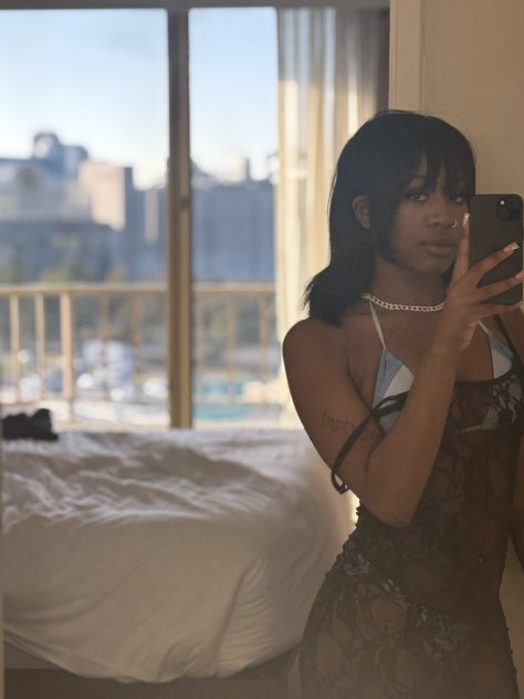 Yumi Escorts Atlanta