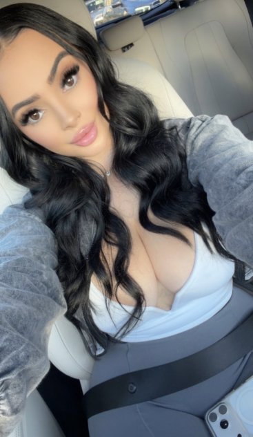 Nicole  
