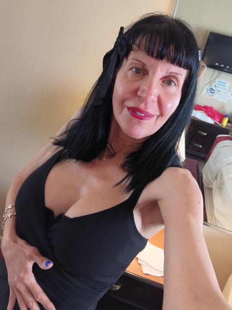 Dita Italian French Escorts Brooklyn
