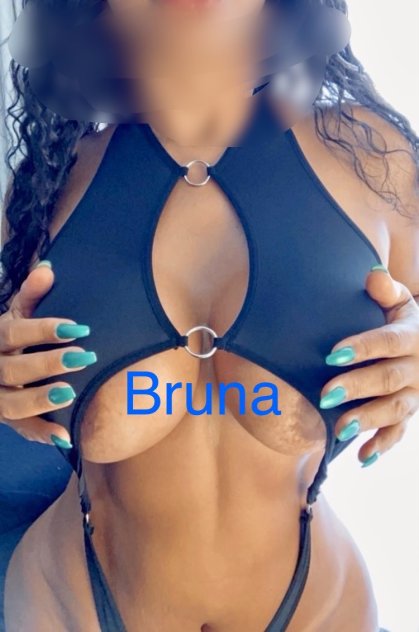 Waltham/ 🇧🇷🫦 Bruna female-escorts 