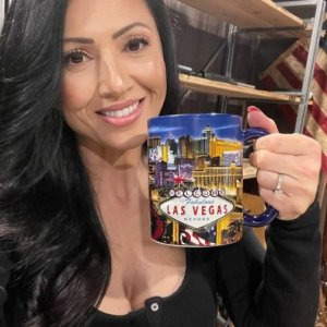 Bored, sexy housewife! spicy Latina, have a taste🥵