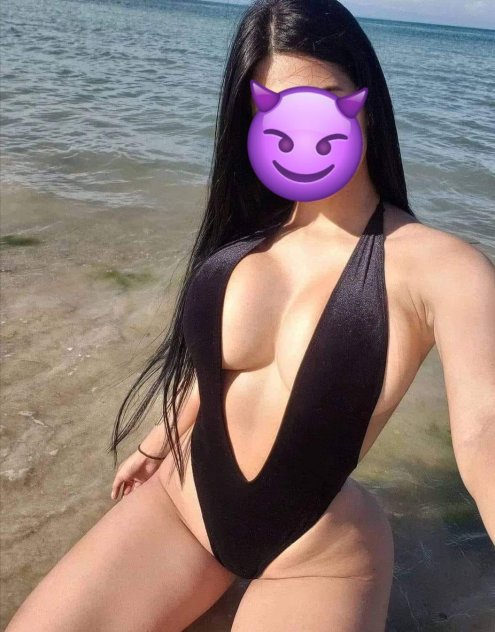 Sexy latina, escort girl, massage erotic, just for you baby!