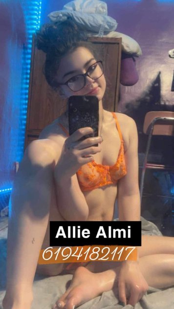 Allie Almi female-escorts 