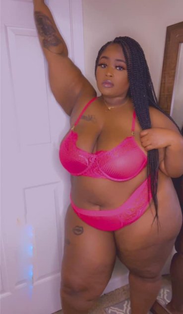 💕UPSCALE AMAZON BBW💕 NEW IN TOWN 