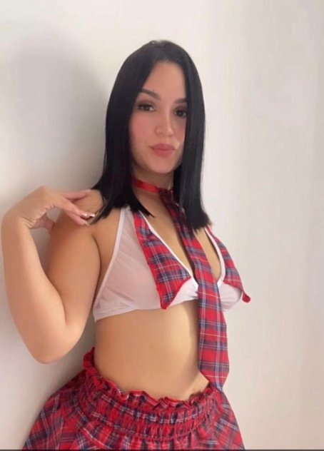BEAUTIFUL LATINA AVAILABLE FOR OUTCALL