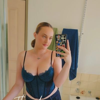 Available for meetup And FaceTime Sexting