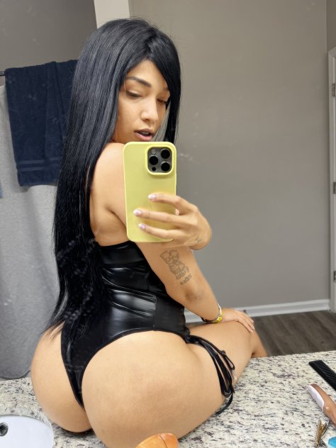 Sexy and sweet Latin girl in you city