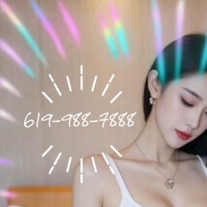 Latina Carolina is Back